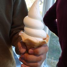 伊豆月ケ瀬リバーサイドスタンドのソフトクリーム