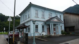 美しい洋館です