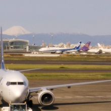 天気がいいと富士山も