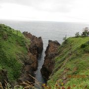 断崖の入り江