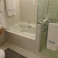 お風呂とシャワーが別に