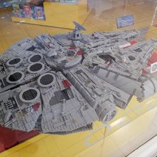 レゴのショーウィンドウ　