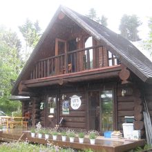 ログハウス
