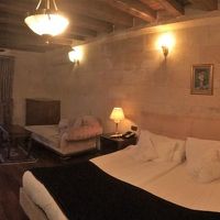 ひとり旅にはもったいない広さのお部屋でした。