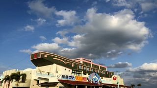 海中道路の途中にある道の駅