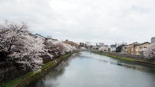 ひがし茶屋街の近く