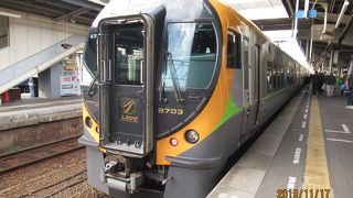 四国を代表する特急電車です