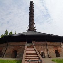 正16角形のユニークな建物