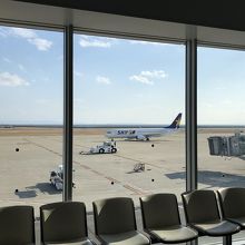 コンパクトな神戸空港は長閑です
