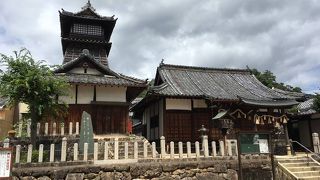 柏原陣屋と併せて訪れるのをおすすめ。