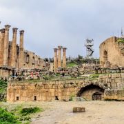 見逃せない古代ローマ遺跡の一つ『ジェラシュ・ローマ遺跡』!!