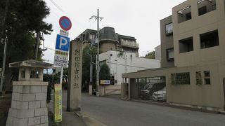 立派な社殿がある訳でもなくて、ひっそりとしていました。