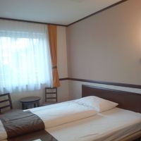 ベットは、広めでした。