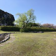 京阪石山寺駅前にある公園。