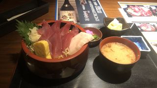 肉厚のマグロは美味しかったです