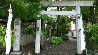 伊勢市駅前にある