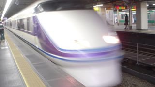 JR新宿駅から東武鉄道の「スペーシアきぬがわ」に乗車し、下今市駅で下車