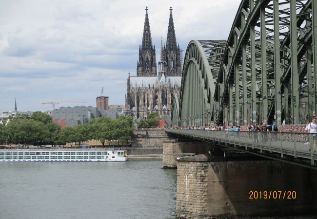 ホーエンツォレルン橋 クチコミ アクセス 営業時間 ケルン フォートラベル