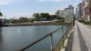 皇居正面に通じる橋