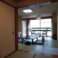別館の客室です。広くて綺麗で眺めも良いです。