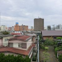 客室からは秋田市内の街並みが見えました。