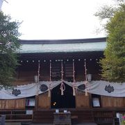 神武天皇まで遡る古い神社