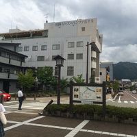 駅から徒歩1分。長旅で疲れていても大丈夫。