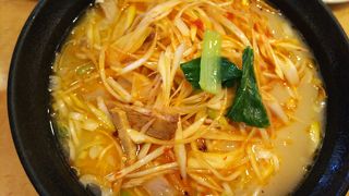 お腹にもお財布にも優しいお店です。