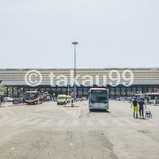 テルミニ駅に隣接する広い広場で市内バスのターミナルになっています。