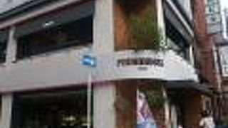 心斎橋のカフェ＆レストラン