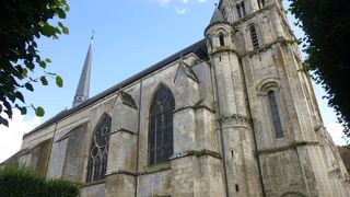 サント ラドゴンド教会