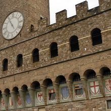 ランツィの回廊上のテラスから