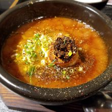 麻婆豆腐は熱々スパイシー