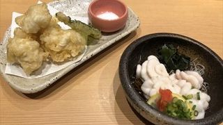 美味しい海鮮、特に白子のてんぷらをいただきました。