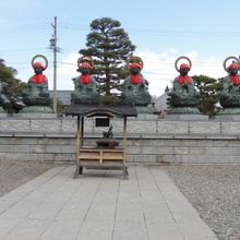 それぞれの姿を眺めるだけで親近感