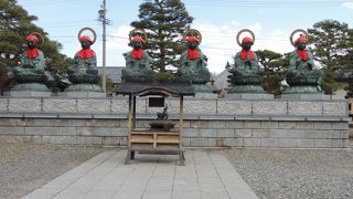 六体のお地蔵様