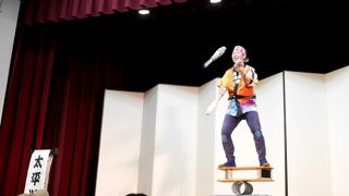 出番冒頭でいきなりプッチーニの「私のお父さん」を歌い出した芸人さん