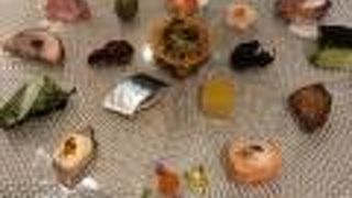 前菜のもりあわせに圧倒されました