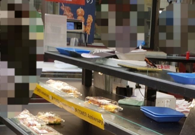 ソースも売ってました（笑）