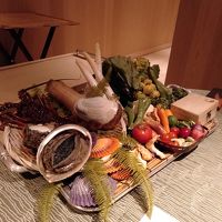 食材となる海の幸山の幸