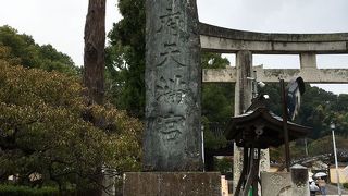 多くの方がお参りに訪れる学問の神様。