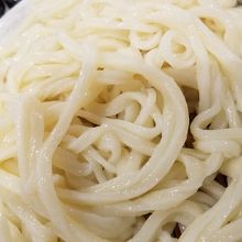 真ん中が細いです