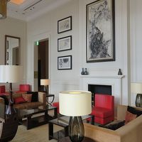 12階メインロビーのソファーセット、安くないですね