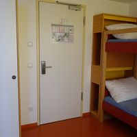 シングルルームの空きがなく、ツインルームをひとりで利用