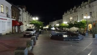 観光のメッカみたいで、日本人、韓国人、中国人むけのショップも