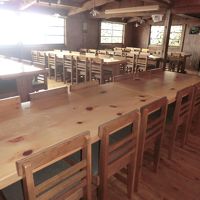食堂・他に談話室もあります。