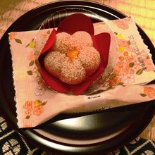 湯上りにはお菓子とお茶を頂きました。