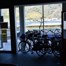 貸し自転車もあります