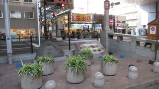 天神橋筋商店街にあるロマンチックな橋！