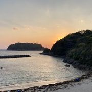 夕日に照らされた海岸線がきれいでした